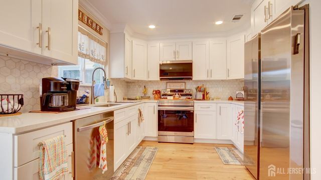 437 Belford Road 437B, Monroe, NJ 08831
