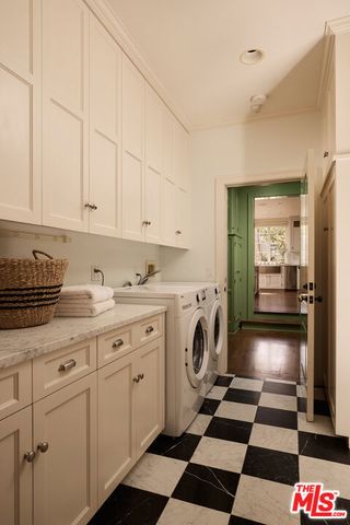 339 S Carmelina Avenue, Los Angeles, CA 90049
