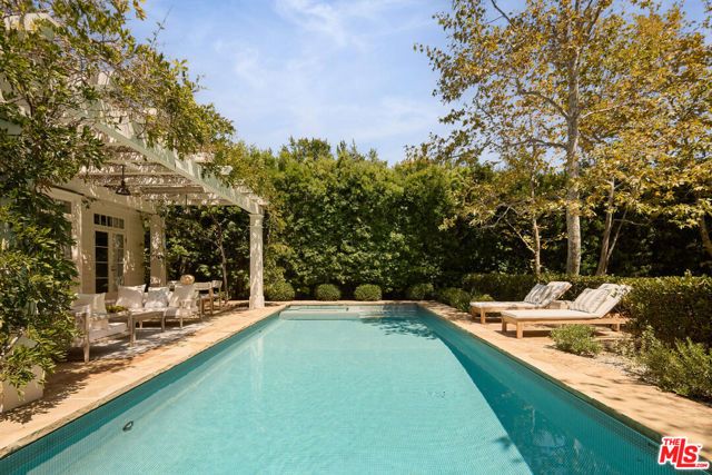 339 S Carmelina Avenue, Los Angeles, CA 90049