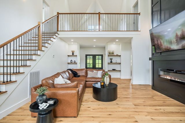 250 Dyer Ridge Rd, Baxter, TN 38544