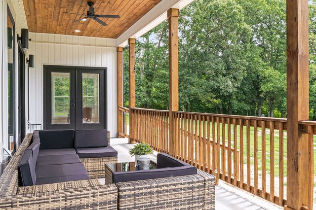 250 Dyer Ridge Rd, Baxter, TN 38544