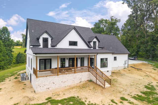 250 Dyer Ridge Rd, Baxter, TN 38544