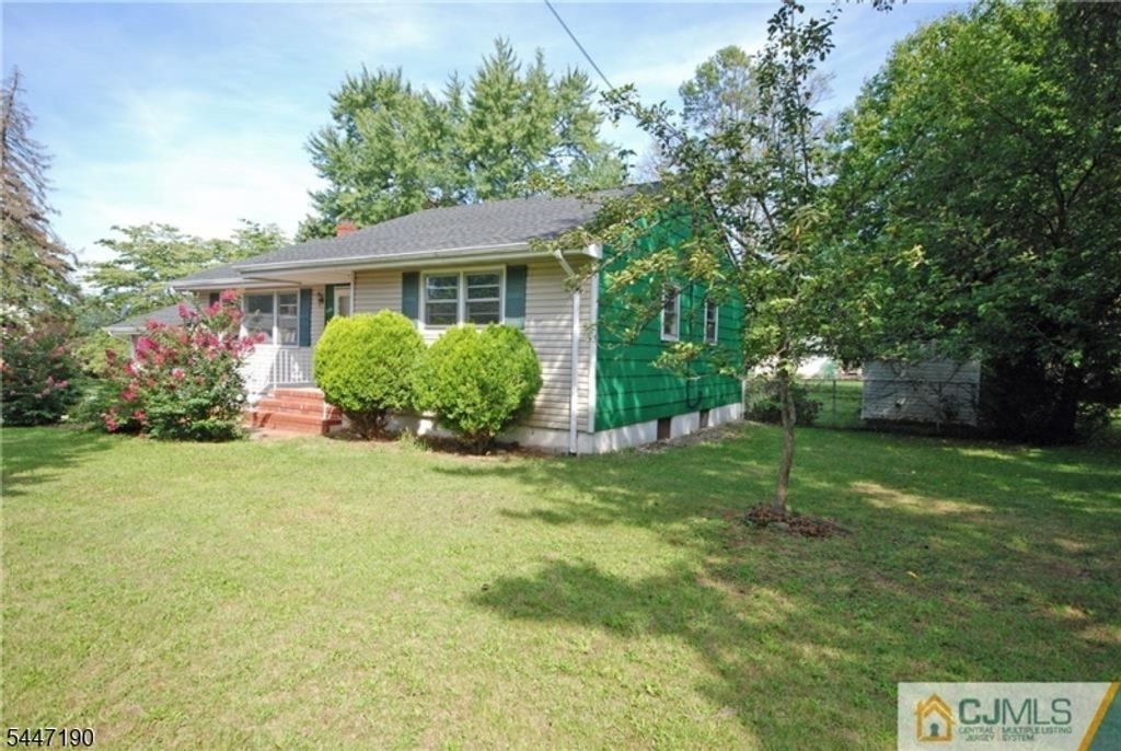 1508 New Durham Rd, South Plainfield Boro, NJ 07080 — exterior