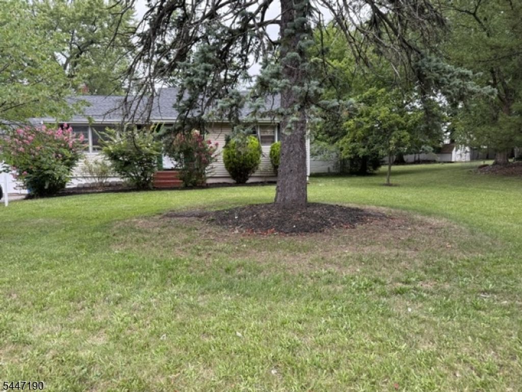 1508 New Durham Rd, South Plainfield Boro, NJ 07080 — photo 2