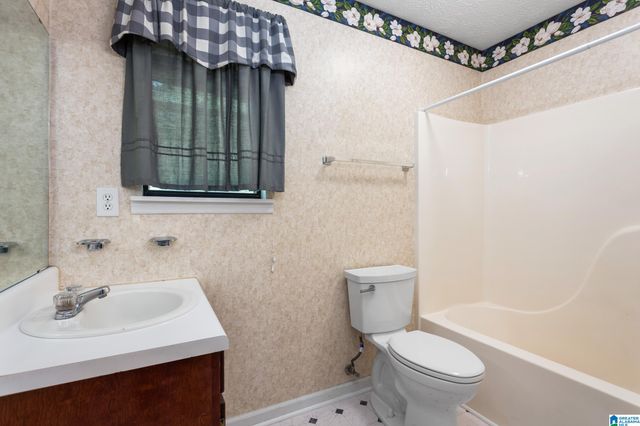 189 EASTBROOK DRIVE, Oxford, AL 36203
