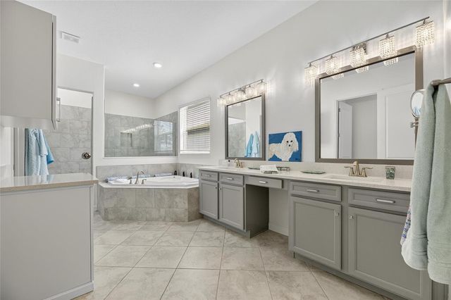 16805 BANNER SHELL PLACE, Wimauma, FL 33598