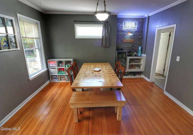 1412 Rugby Road, Schenectady, NY 12308