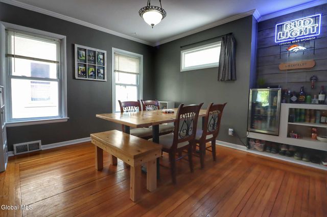 1412 Rugby Road, Schenectady, NY 12308