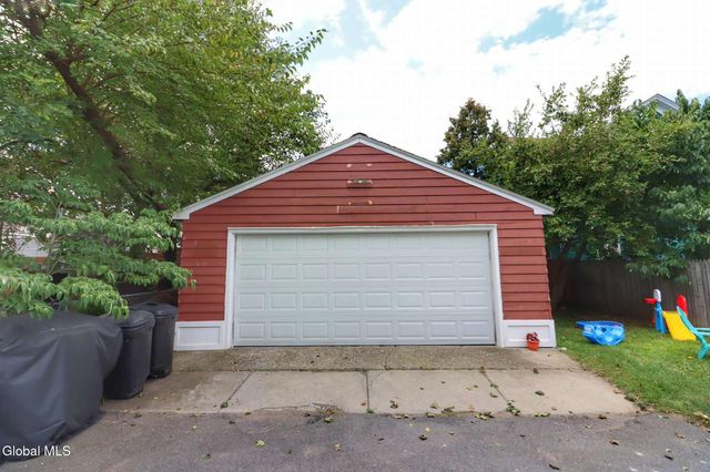 1412 Rugby Road, Schenectady, NY 12308