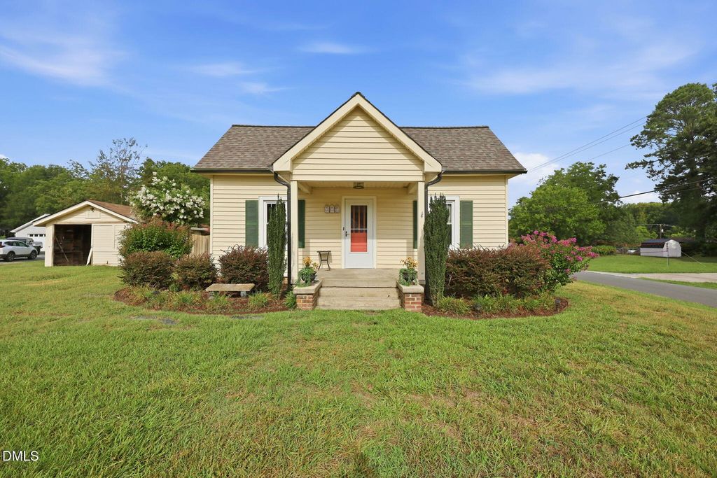 319 Apple Street, Gibsonville, NC 27249