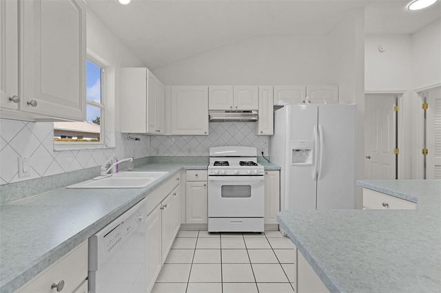 1270 WEATON COURT, The Villages, FL 32162