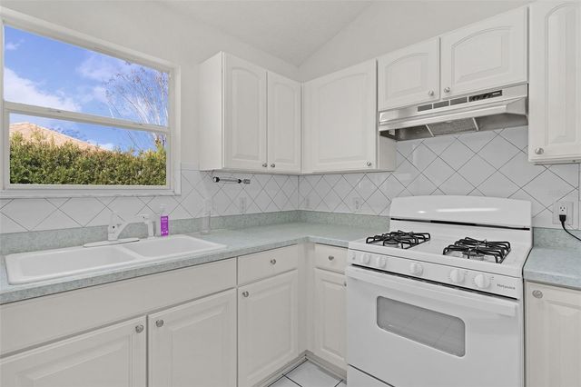 1270 WEATON COURT, The Villages, FL 32162