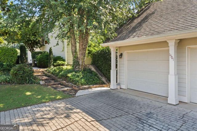 1501 Haven Crest Drive, Powder Springs, GA 30127