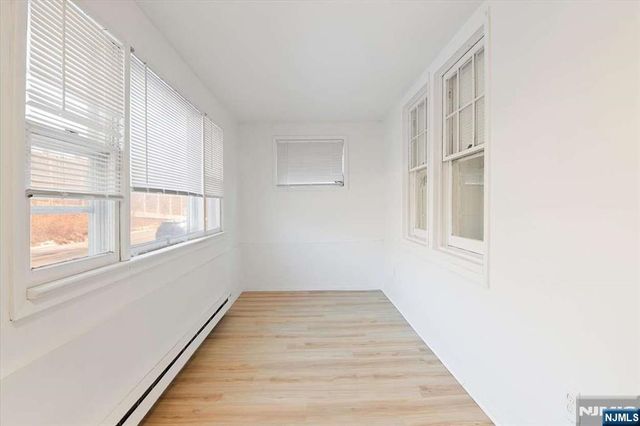 112 Rutherford Avenue, Lyndhurst, NJ 07071