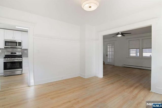 112 Rutherford Avenue, Lyndhurst, NJ 07071