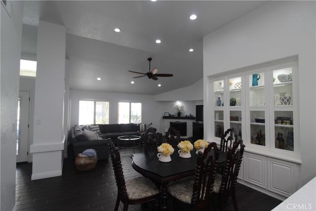 8205 New Castle Street, Bakersfield, CA 93311