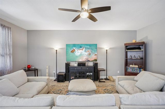 1605 ANASTACIA LANE, Sun City Center, FL 33573