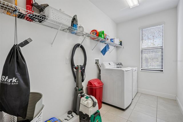 1605 ANASTACIA LANE, Sun City Center, FL 33573
