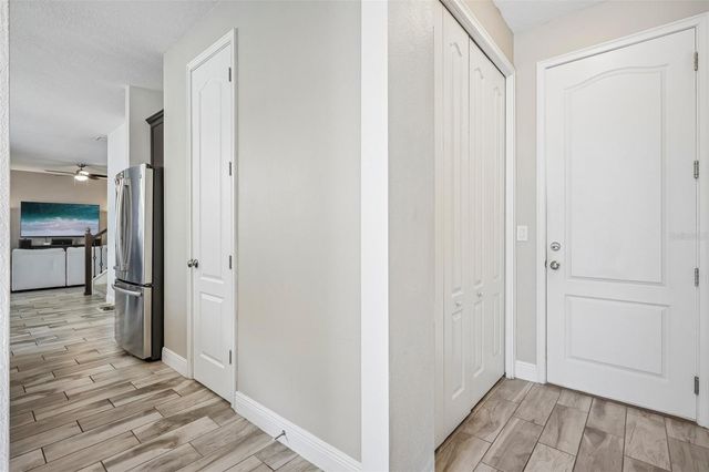 1605 ANASTACIA LANE, Sun City Center, FL 33573