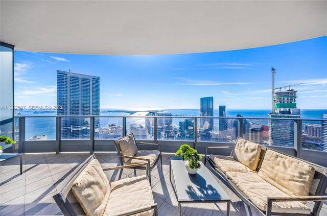 1000 Brickell Plz PH6002, Miami, FL 33131