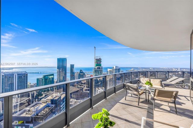 1000 Brickell Plz PH6002, Miami, FL 33131