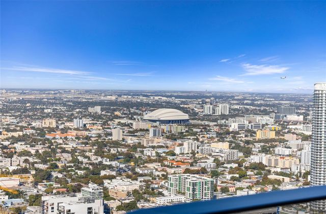 1000 Brickell Plz PH6002, Miami, FL 33131
