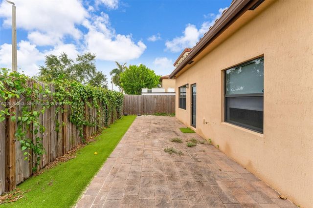 134 NE 23rd Terrace, Homestead, FL 33033
