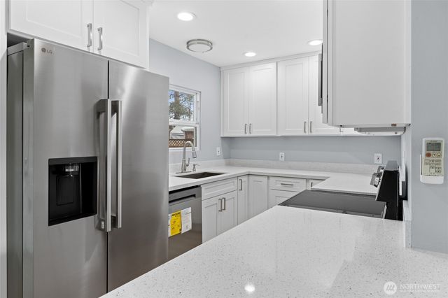 817 114th Street S, Tacoma, WA 98444