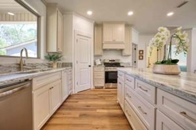 5619 Lucy Grade Road, Ashford, AL 36312