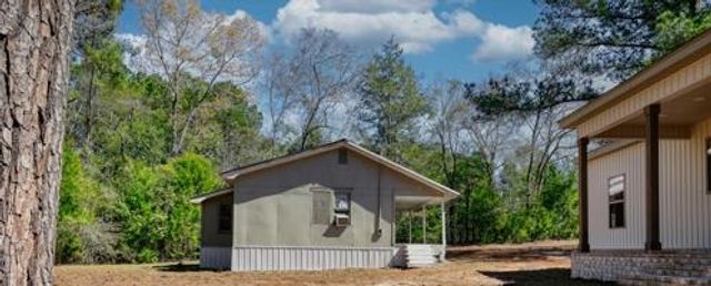 5619 Lucy Grade Road, Ashford, AL 36312