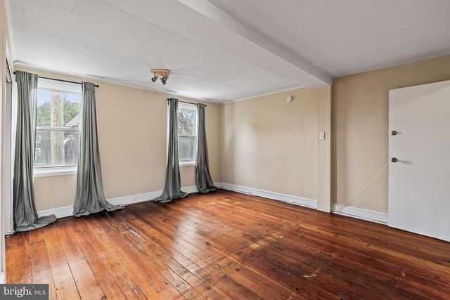 440 N 38TH ST, Philadelphia, PA 19104
