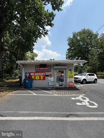 402 WILLOW ST, Highspire, PA 17034