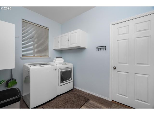 12225 Sw KELLY Ln, Tigard, OR 97223