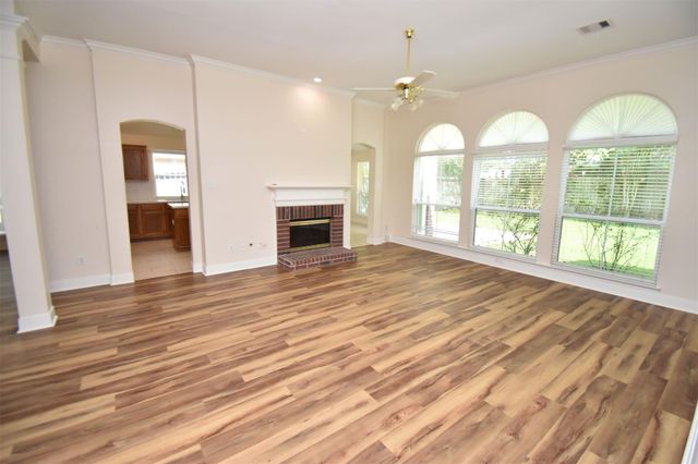 1822 Diamond Brook Drive, Houston, TX 77062