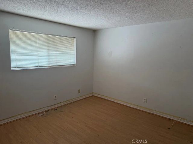6587 Rose Ellen Avenue, 29 Palms, CA 92277