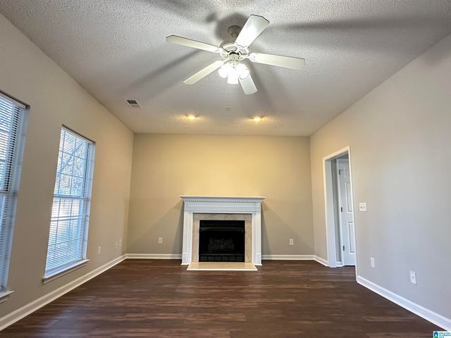 759 3RD STREET NE, Alabaster, AL 35007