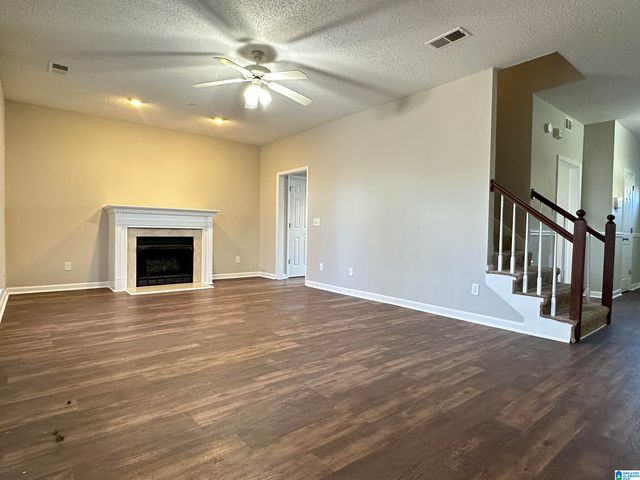 759 3RD STREET NE, Alabaster, AL 35007