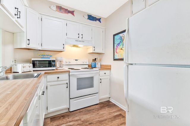 952 WEST BEACH Boulevard 214, Gulf Shores, AL 36542