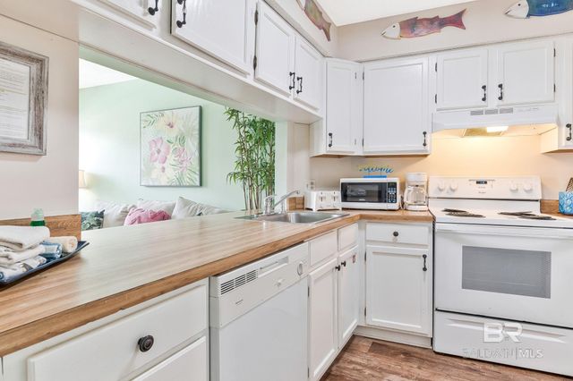 952 WEST BEACH Boulevard 214, Gulf Shores, AL 36542