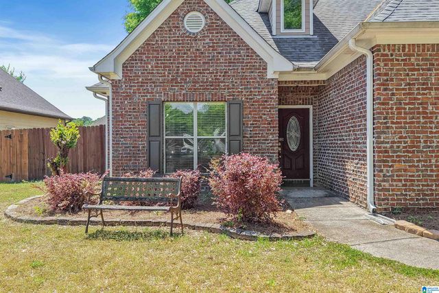 657 BARKLEY CIRCLE, Alabaster, AL 35007