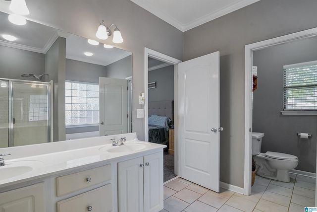 657 BARKLEY CIRCLE, Alabaster, AL 35007