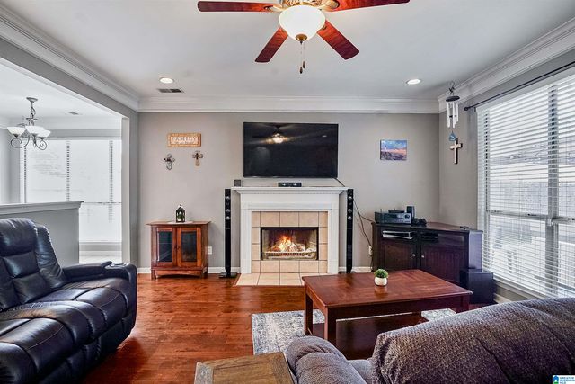 657 BARKLEY CIRCLE, Alabaster, AL 35007
