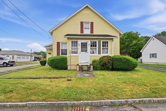 71 Worthington St, Chicopee, MA 01020