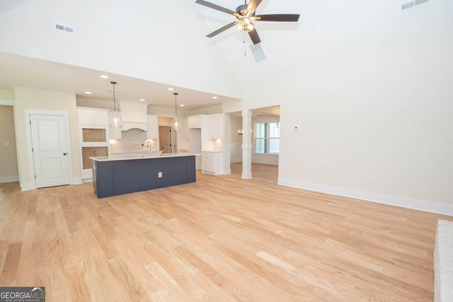 17 Hedge Court, Newnan, GA 30263