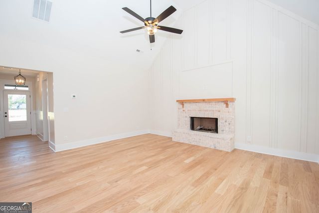 17 Hedge Court, Newnan, GA 30263