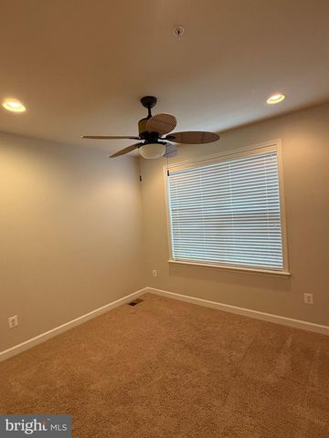 43603 MCDOWELL SQ, Leesburg, VA 20176