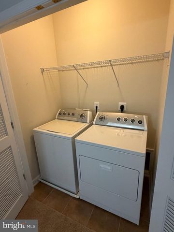 43603 MCDOWELL SQ, Leesburg, VA 20176