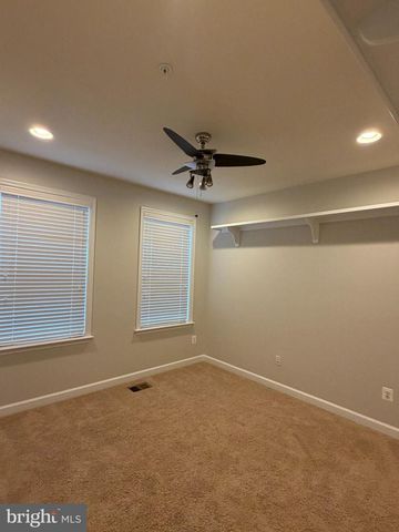 43603 MCDOWELL SQ, Leesburg, VA 20176