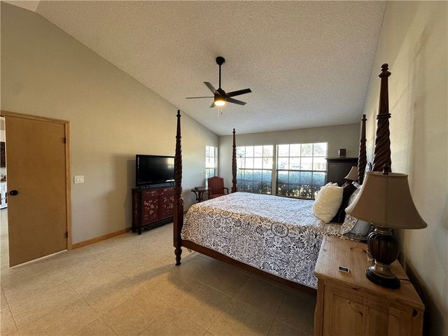 1001 Carnation Drive, Sebastian, FL 32958