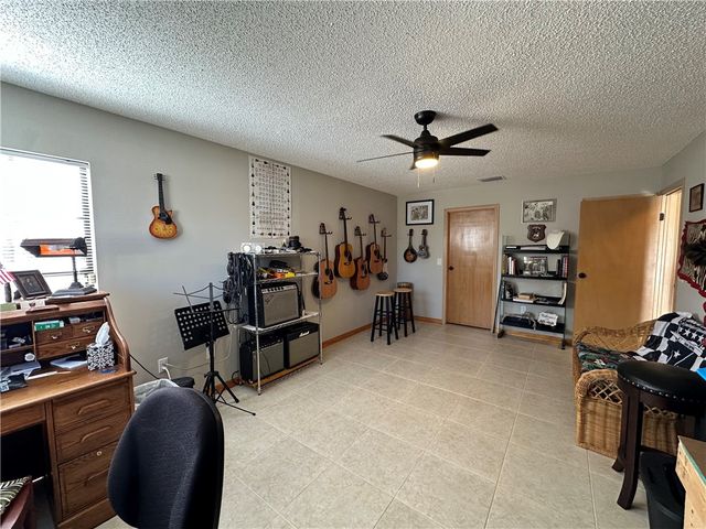 1001 Carnation Drive, Sebastian, FL 32958